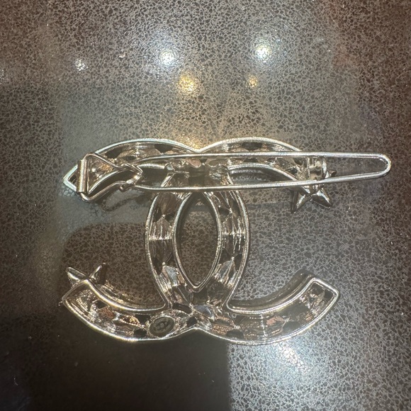 Chanel Silver Star-Embellished Brooch - Picture 2 of 3